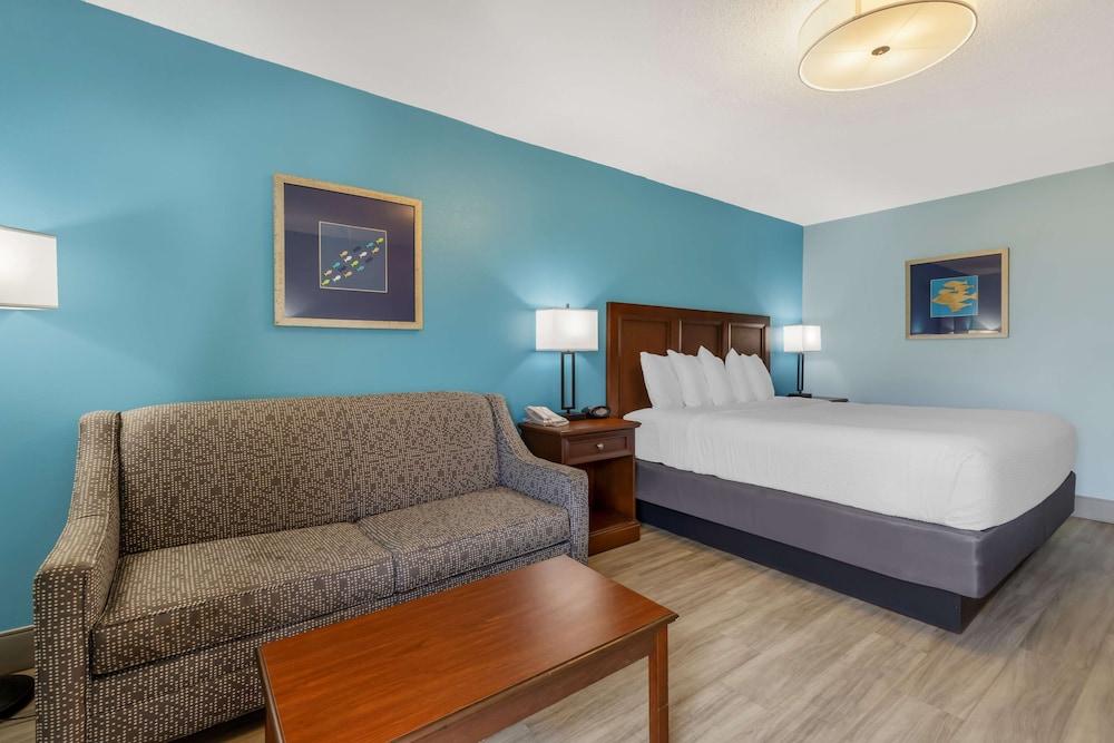Baymont Inn And Suites Myrtle Beach - photo 10