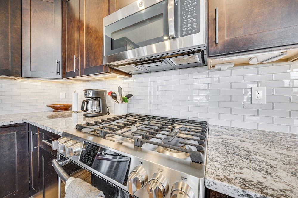 8 Mi to Keystone Resort Mtn View Townhome - photo 10