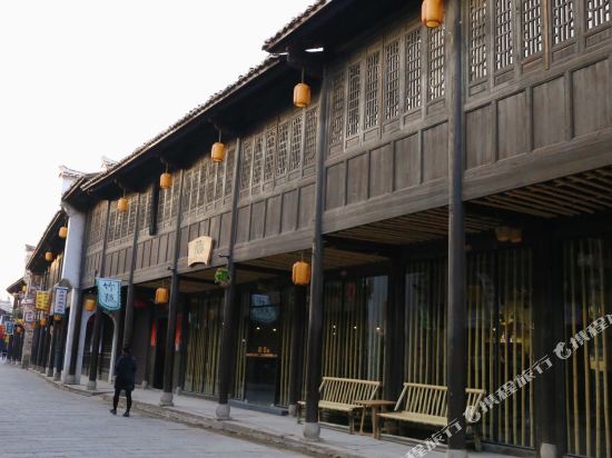 Speaklow in Lichuan, People's Republic of China