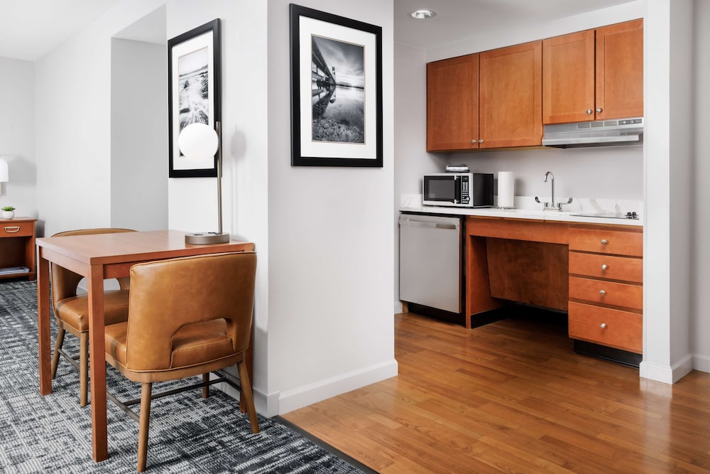 Homewood Suites by Hilton Portsmouth - photo 19