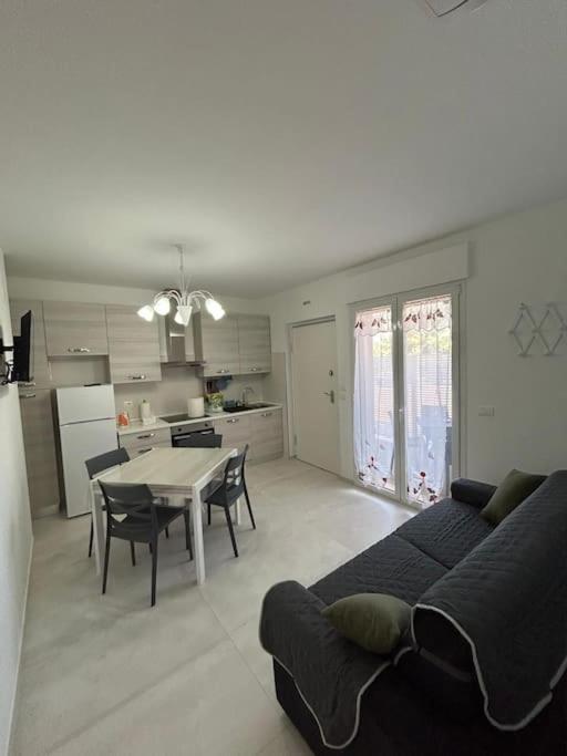 Casa Vacanze Lui — 4-Star Luxury Hotel in San Benedetto Del Tronto, Italy