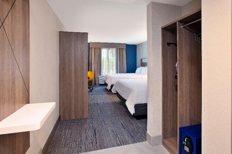 Holiday Inn Express I 26 & Us 29 At Westgate Mall by IHG - photo 22