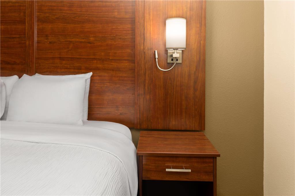 Hawthorn Extended Stay by Wyndham College Station South - photo 21