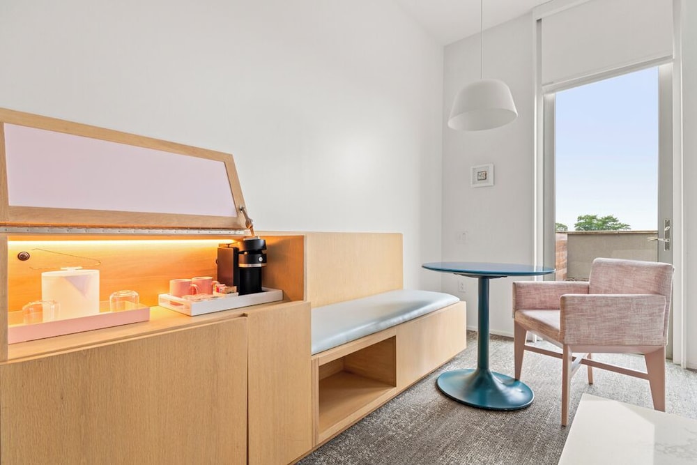 The Doyle Hotel - photo 15