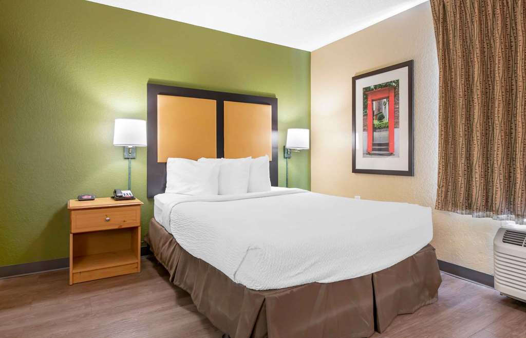 Extended Stay America Select Suites Jacksonville Baymeadows - photo 8