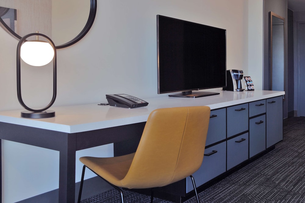 Hilton Omaha - photo 7