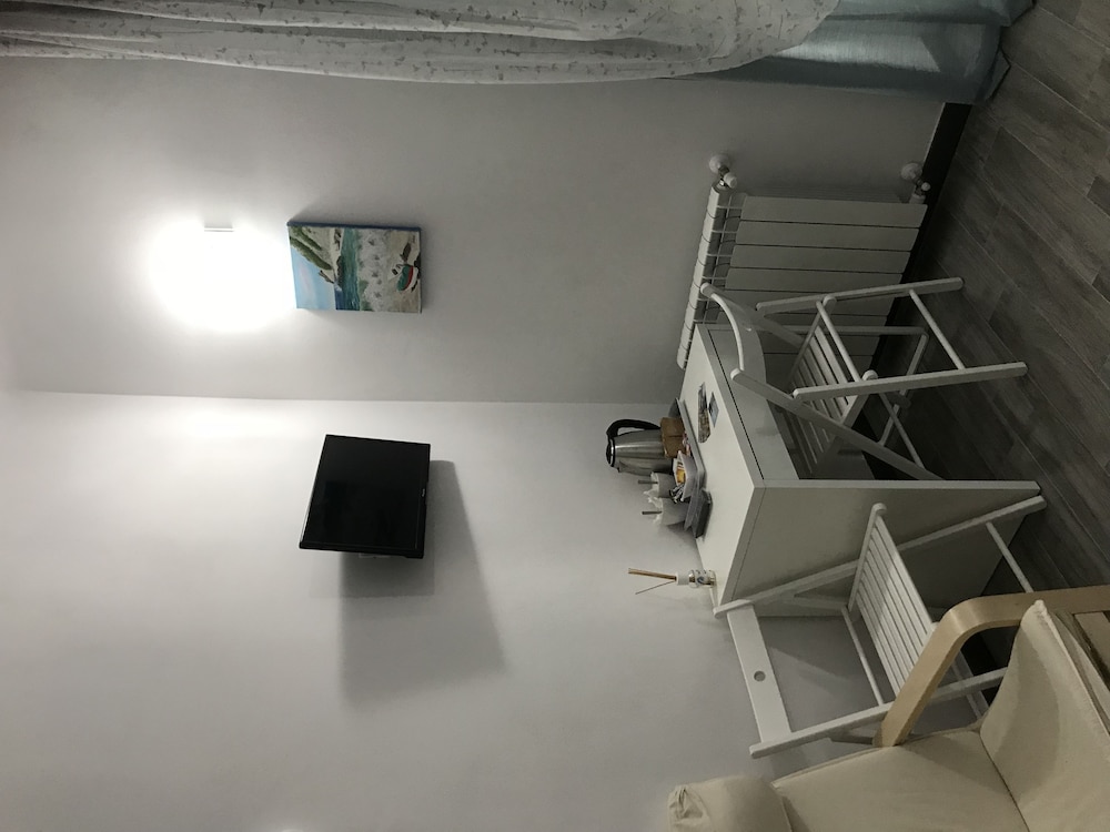 Atrapasuenos - carbon neutral hotel in La Spezia