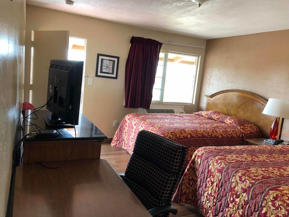 Buckboard Motel - photo 10