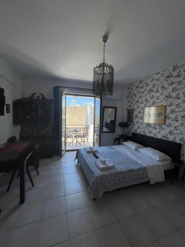 Retire flat in the heart of city — 4-Star Luxury Hotel in Irakleion, Greece