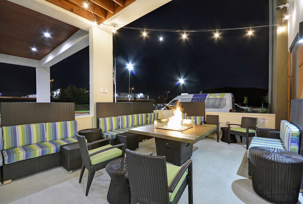 Home2 Suites by Hilton Dallas DeSoto - photo 39