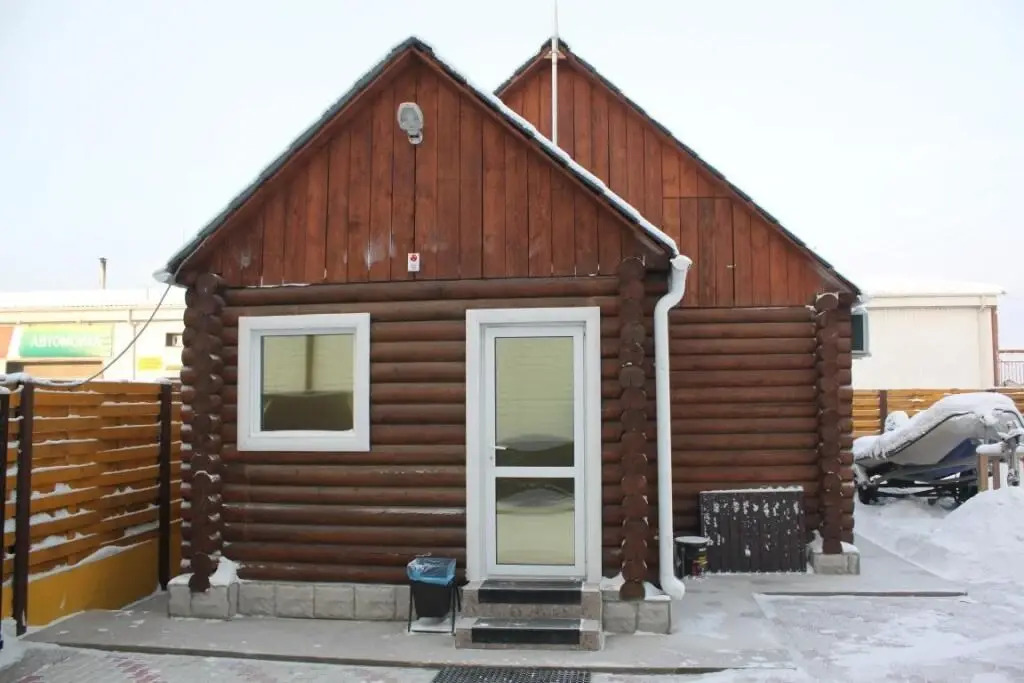 Tranzit - carbon neutral hotel in Berezovka