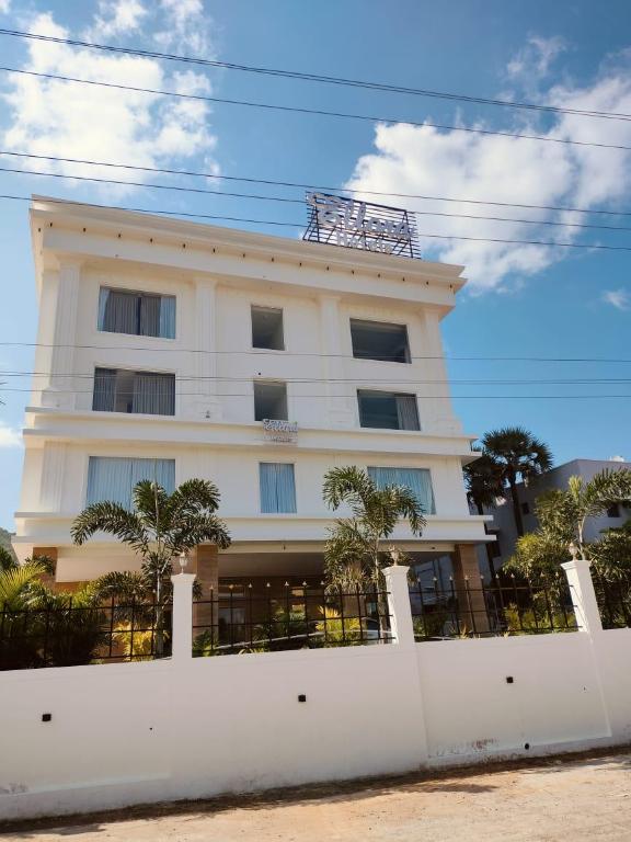 Ellora Hotel in Tiruvannamalai, India