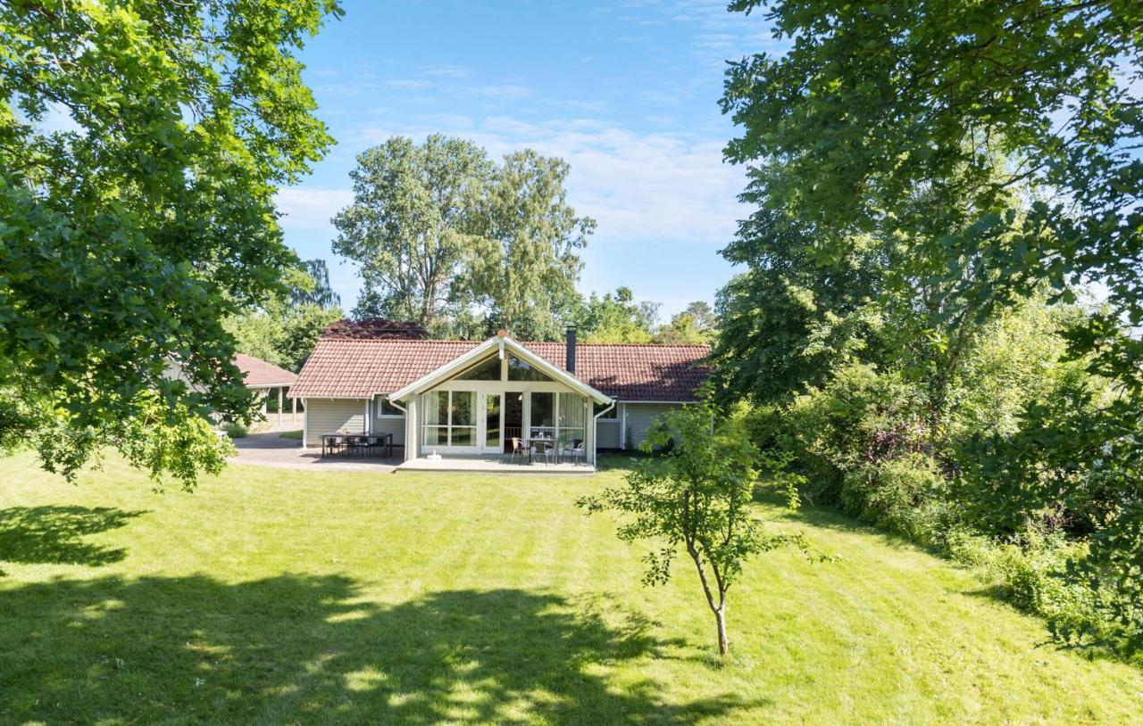 Four Bedroom Holiday Home in Dronningmolle — 4-Star Luxury Hotel in None, Netherlands