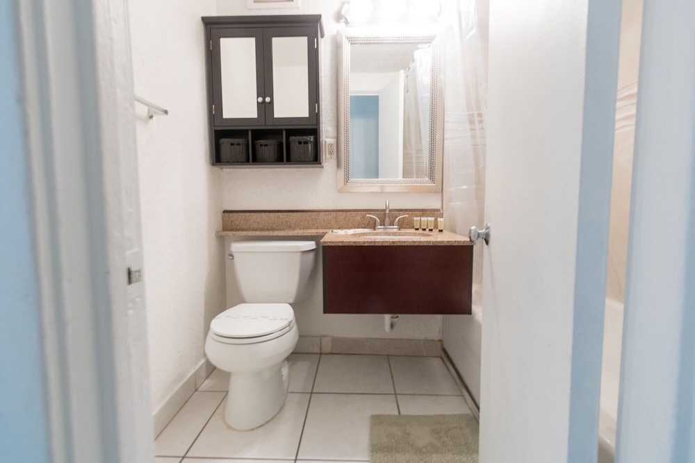 217 Hollywood Beach Resort - photo 16