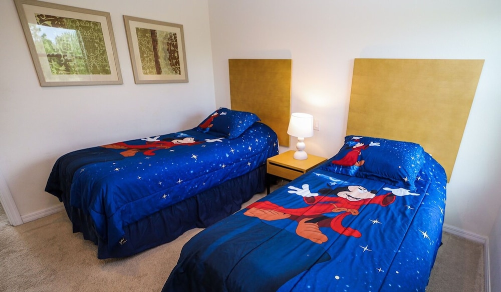 Townhome Jacuzzi Grill 10 min Disney - photo 14