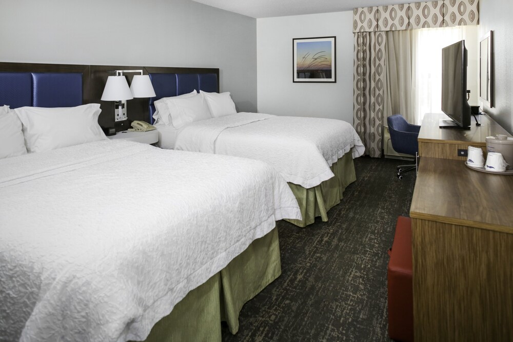 Hampton Inn Portage - photo 12