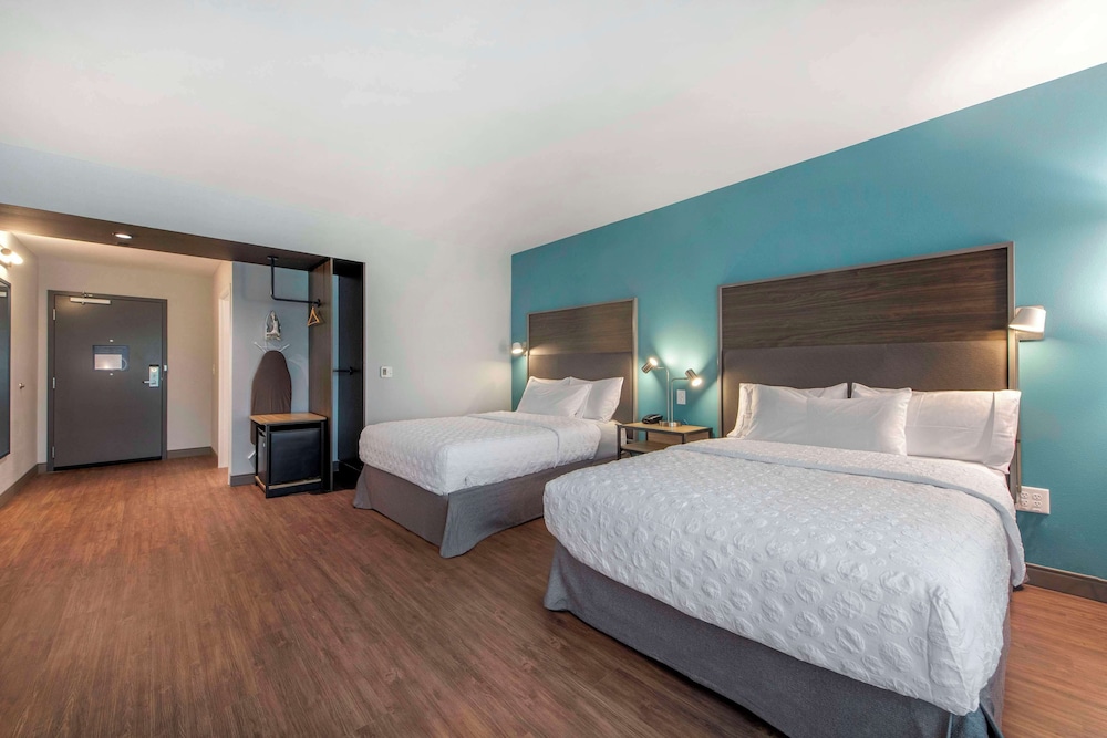 Tru by Hilton Wilmington Wrightsville Beach - photo 8