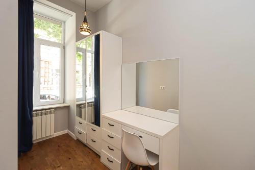 Charming 2BR Apartment in OldTbilisi