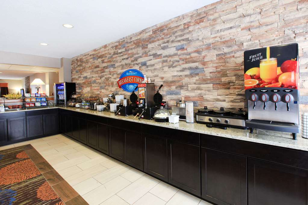 Baymont by Wyndham Auburn - photo 16