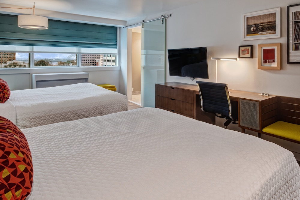 Hotel Indigo Memphis Downtown by IHG - photo 21