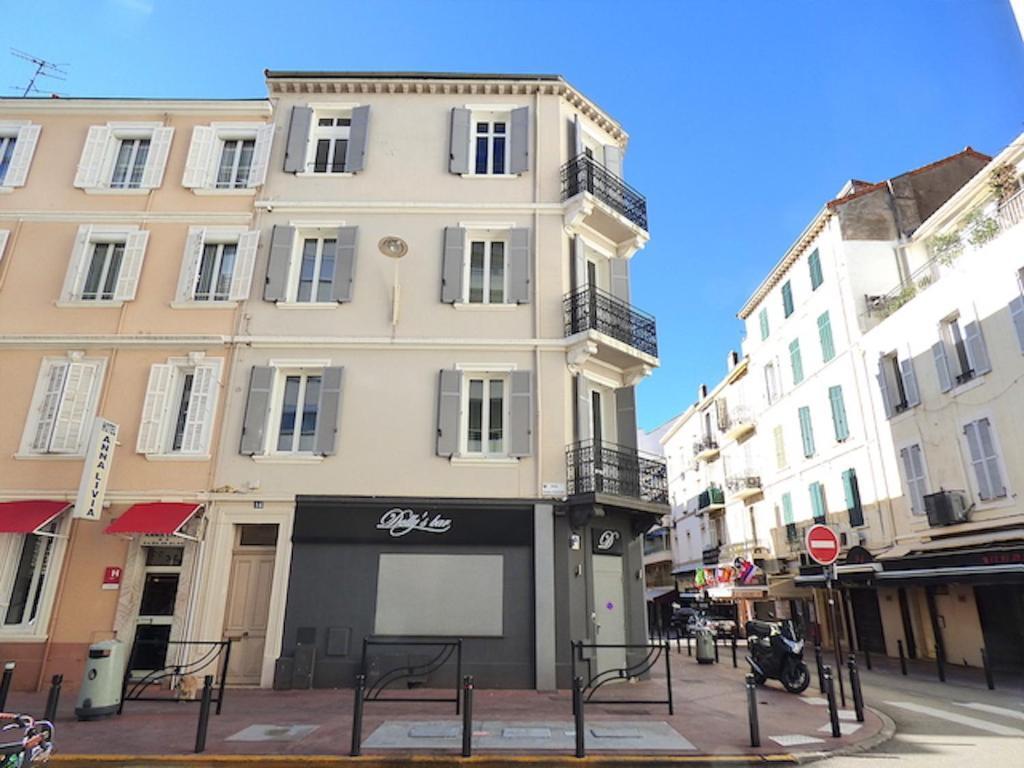 Cannes Croisette ALC 14 V. Cousin 2 — 4-Star Luxury Hotel in Cannes, France