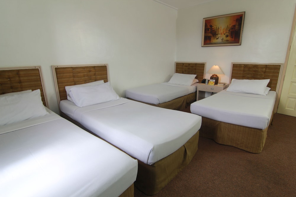 Hotel Supreme — Baguio — photo 5
