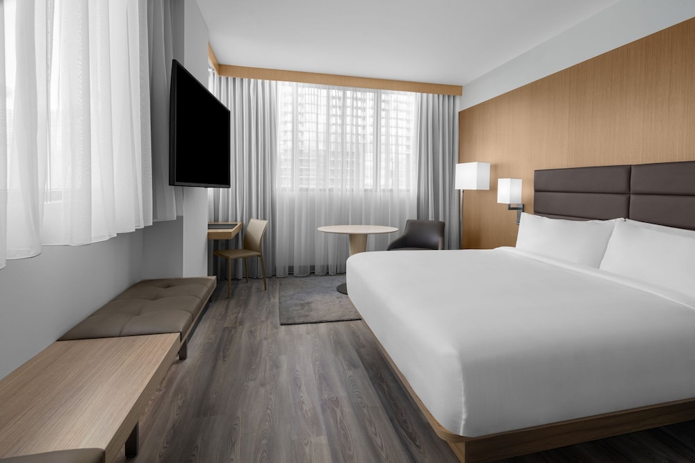 AC Hotel by Marriott Miami Brickell - photo 7