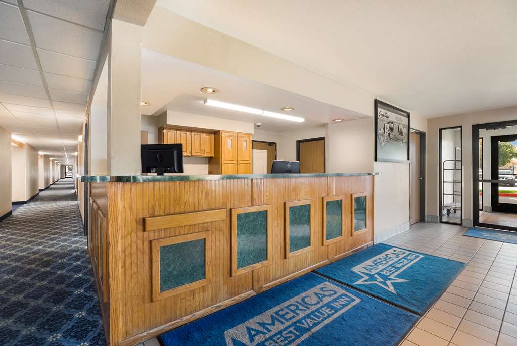 Americas Best Value Inn Sparks - photo 7