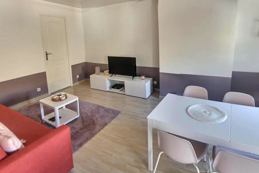 Le Grandthille in Chalons-En-Champagne, France