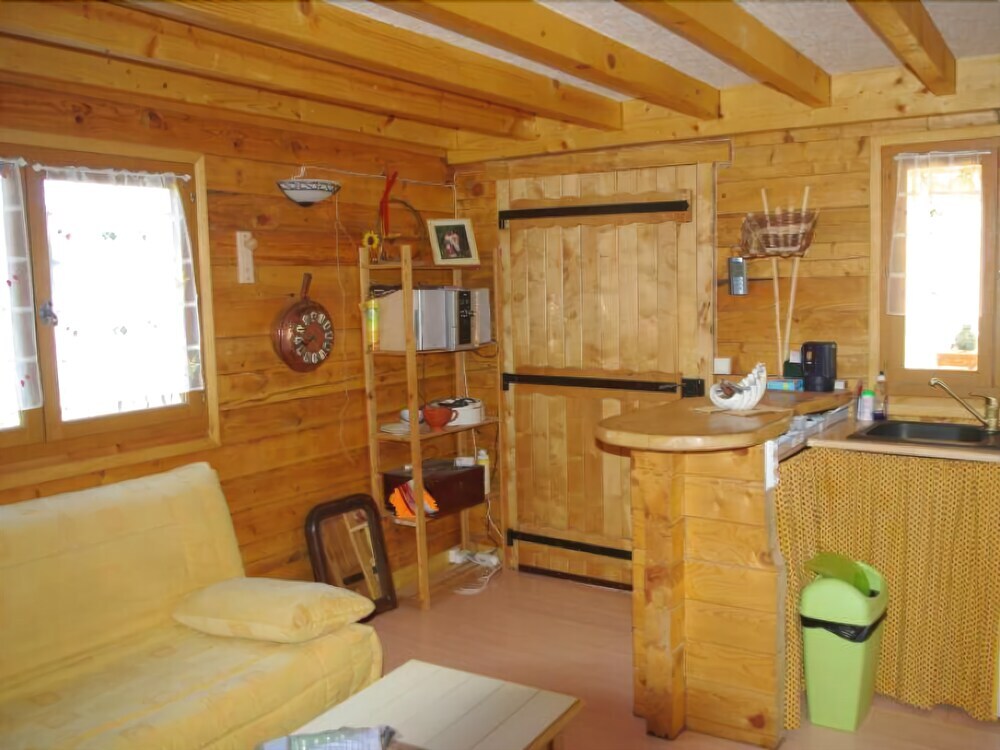 Camping Bois Simonet — 4-Star Luxury Hotel in Joyeuse, France