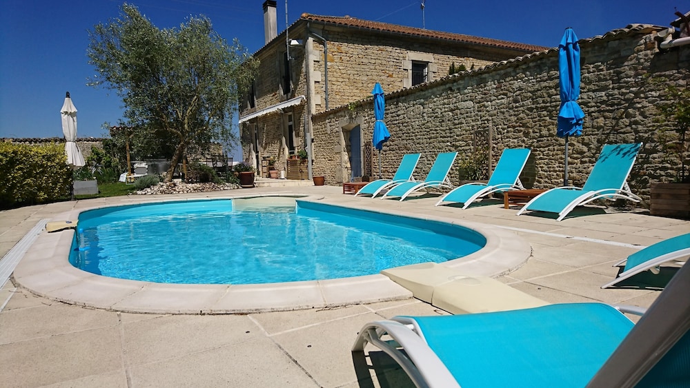 A Fleur des Champs in Rochefort, France