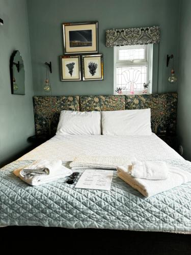 The Townhouse 101 — 4-Star Luxury Hotel in Sandown, United Kingdom