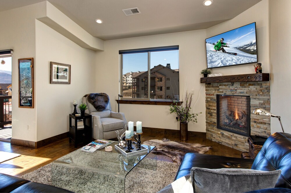 14345 North Buckhorn Trail Condo by RedAwning — 4-Star Luxury Hotel in Kamas, United States
