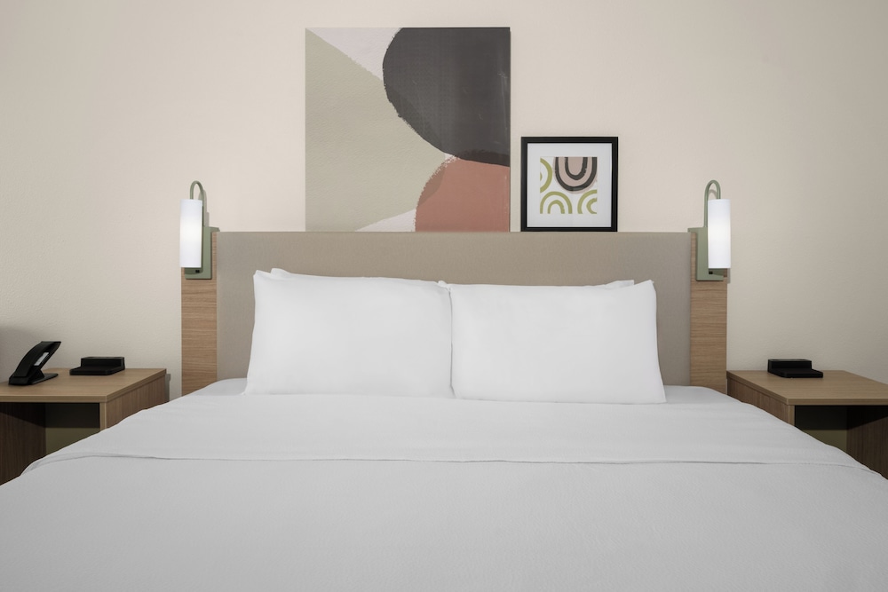 Spark by Hilton Florence North I 95 SC - photo 9