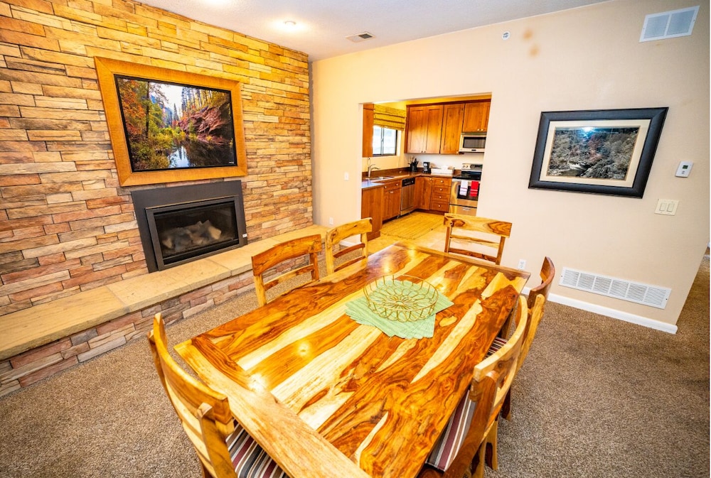 Coyote Mountain Lodge - photo 85
