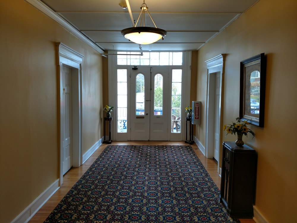 Thayers Inn - photo 25