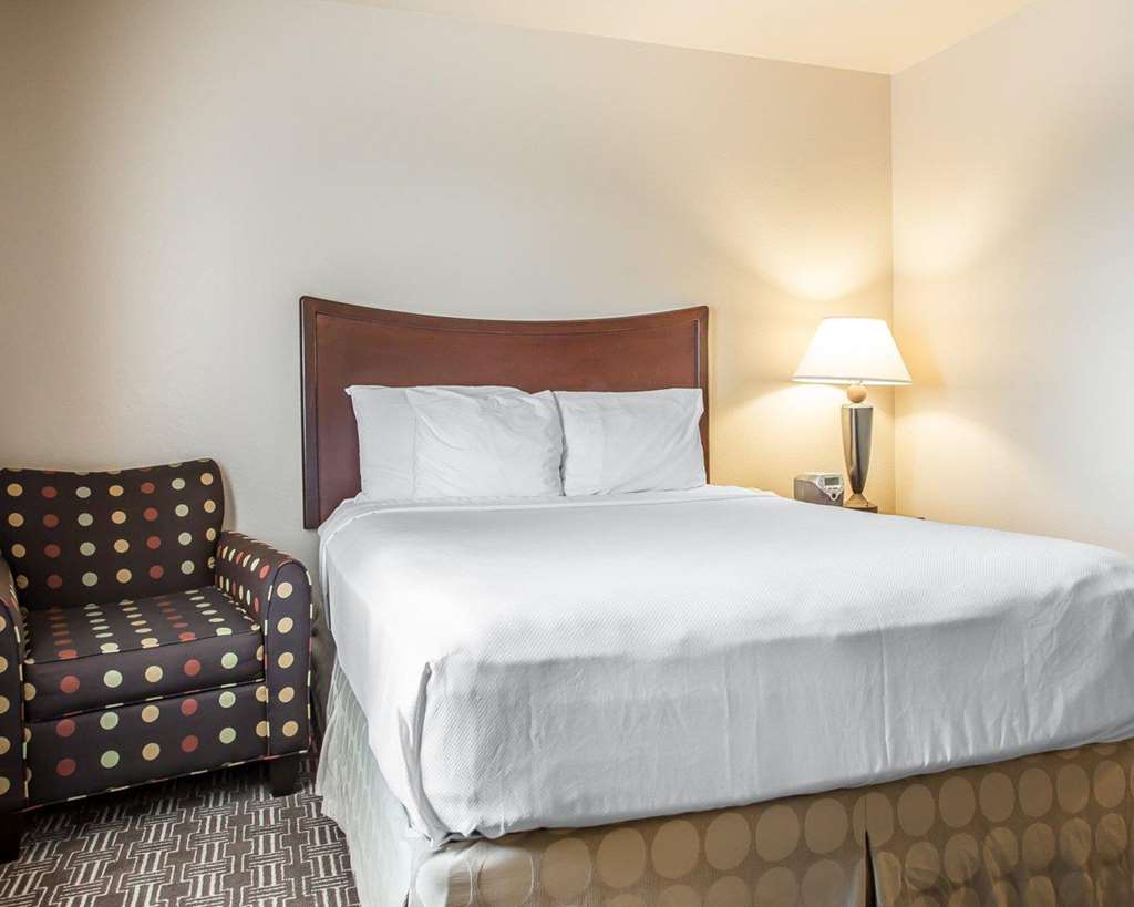 MainStay Suites St. Robert Fort Leonard Wood - photo 10