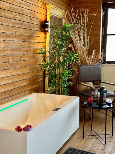 Mimmo's House 2 — 4-Star Luxury Hotel in Catania, Italy