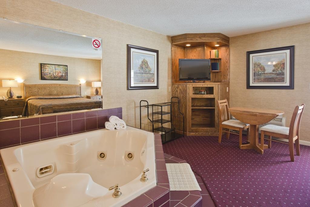 Byrncliff Resort & Conference Center - photo 26