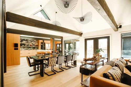 Stunning Villa in Princeton NJ — 4-Star Luxury Hotel in Princeton, United States