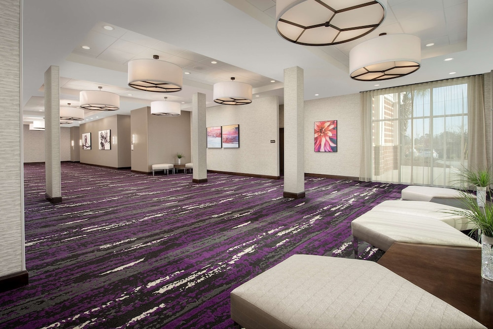 Hilton Garden Inn Columbia Airport - photo 51