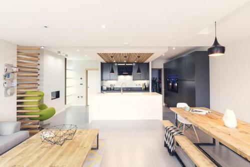 George24 spectacular 5 minutes to the beach in Newquay, United Kingdom