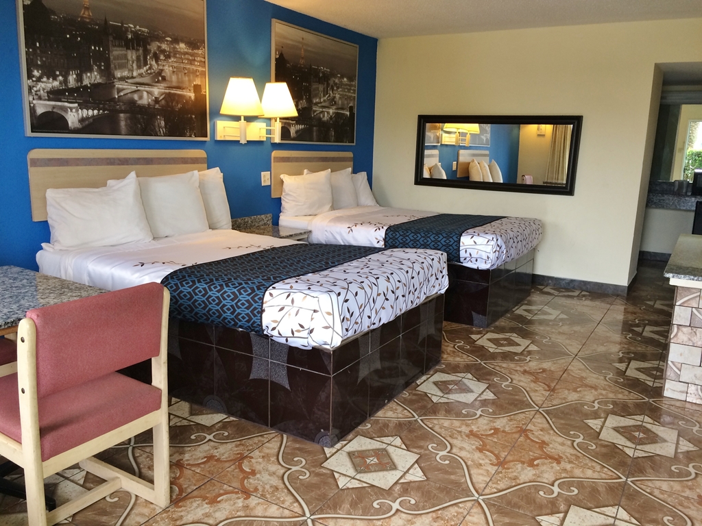 American Choice Inn - photo 15