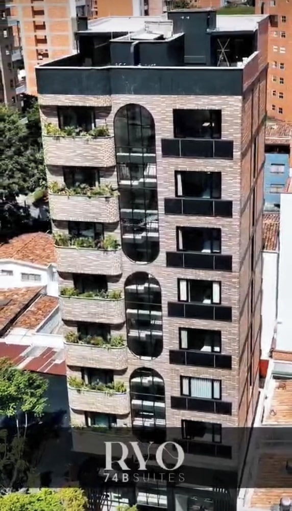 Ryo 74B 7Th Floor Vip in Medellin, Colombia