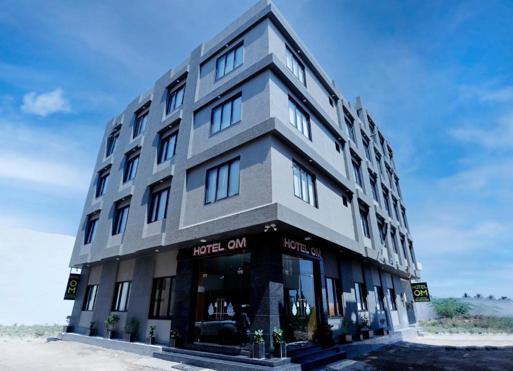 Hotel Om - carbon neutral hotel in Veraval