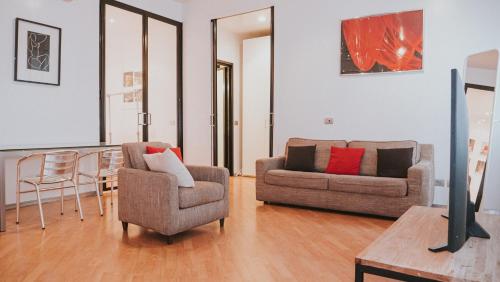 Family Apartment City Center Mirable PM — 4-Star Luxury Hotel in Milan, Italy