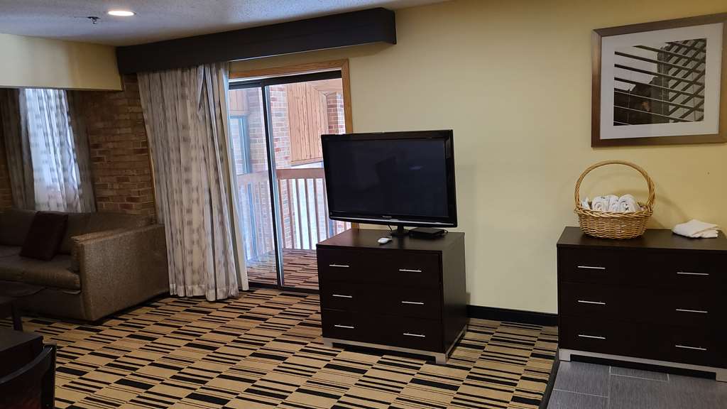 Best Western Shippensburg Hotel - photo 24