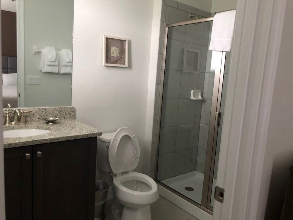 Aco258800 The Encore Club Resort 8 Bed 6.5 Baths Villa - photo 18