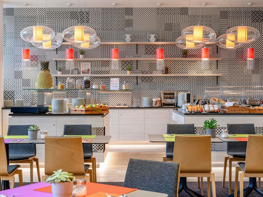 מזון ומשקאות