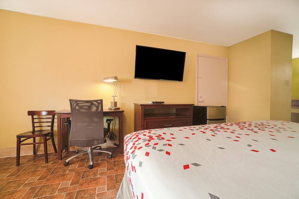 Aransas Bay Inn & Suites Corpus Christi by OYO - photo 8